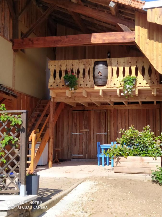 La Posada Hotel Ambierle Bagian luar foto