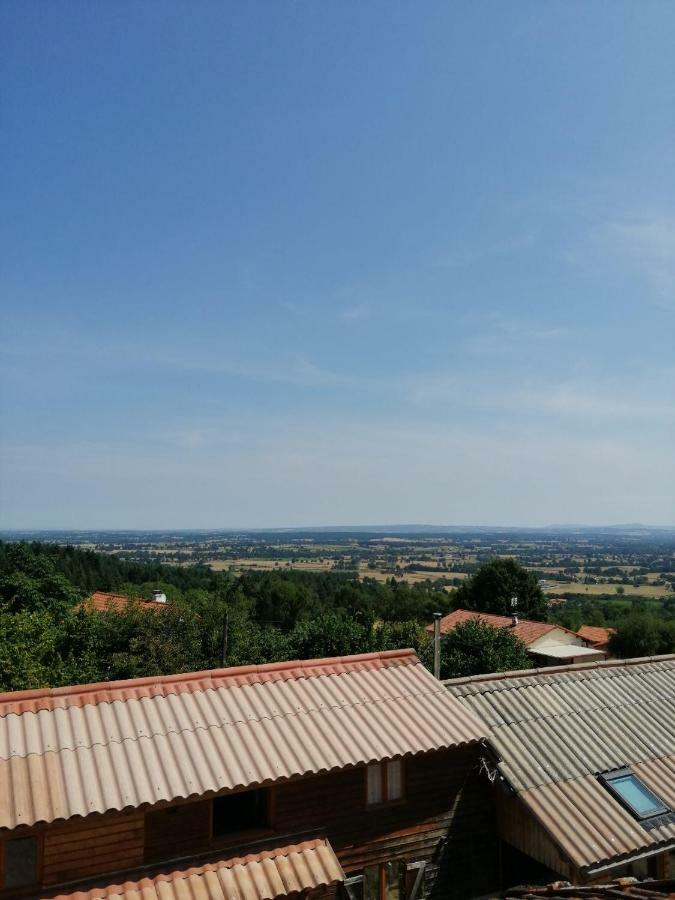 La Posada Hotel Ambierle Bagian luar foto